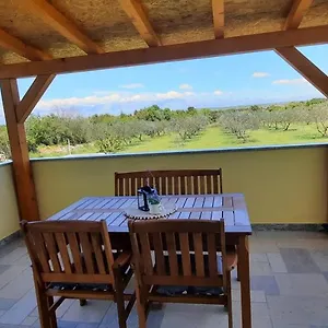  Apartamento Sanja